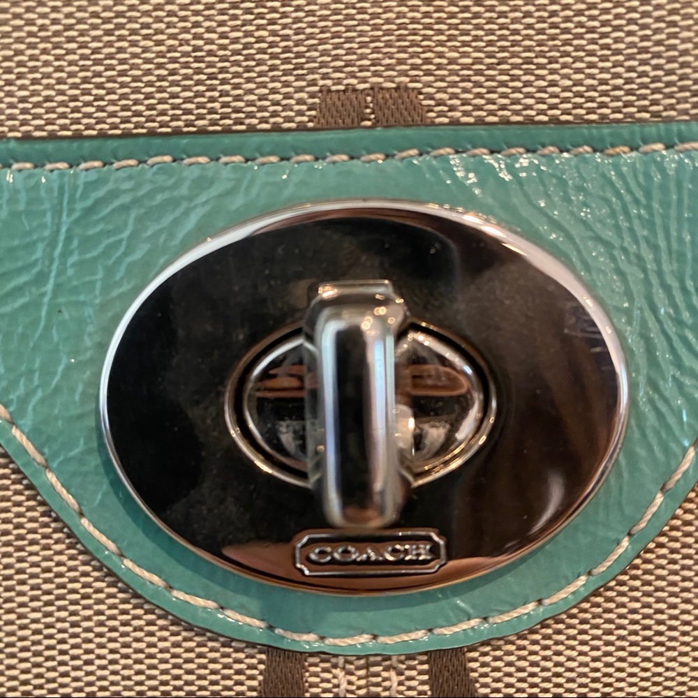 Authentic Coach Handbag - Picture 2 of 5